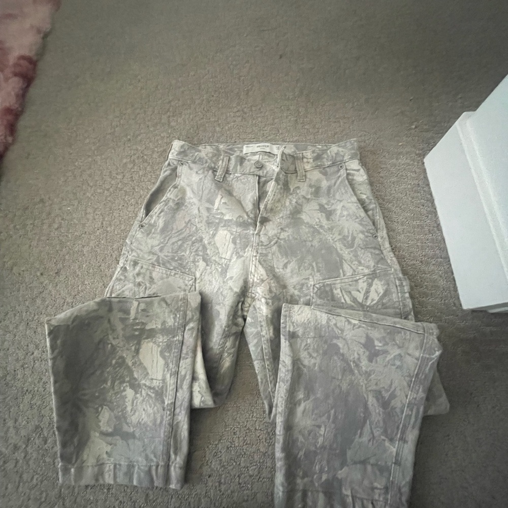 Hollister Light Gray Camouflage Pants